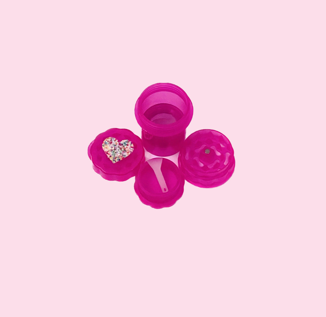 2.5" Pink 4 piece grinder with Heart